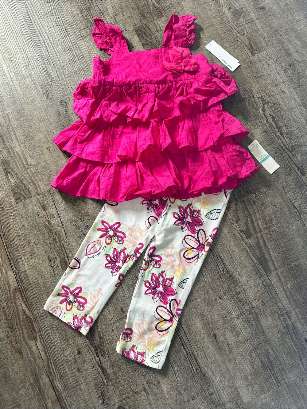 NWT Calvin Klein Girls 2-Piece Set Pink Eyelet Ruffle Tunic & Floral Leggings